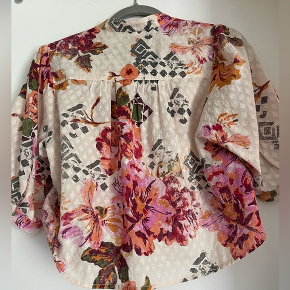 Anthropologie Pilcro Cropped Surf Floral Blouse🌺 - Picture 6 of 8